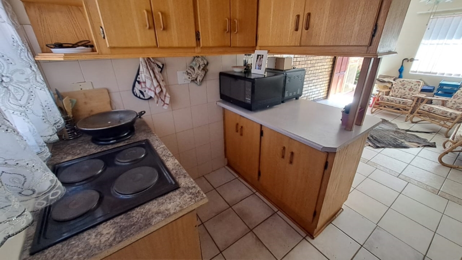 2 Bedroom Property for Sale in Uitsig Free State